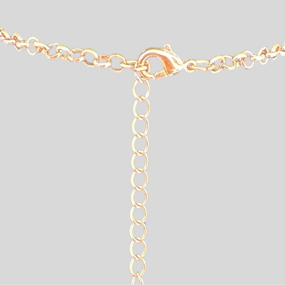 Gold tone unmarked statement necklace - Picture 9 of 15